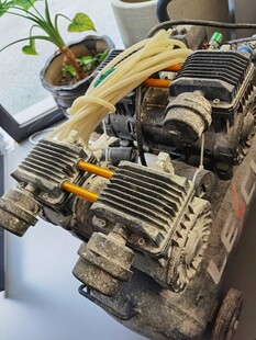 汽车发动机特写展示