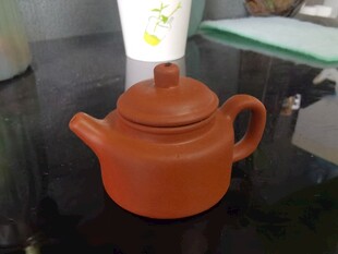 古朴红陶茶壶