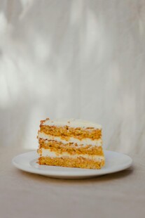 美味多层奶油夹心蛋糕