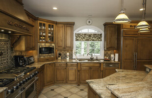 木质温馨厨房室内场景