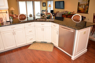 现代简约风格的厨房一角