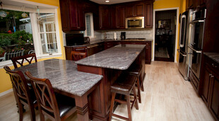 现代风格开放式厨房空间