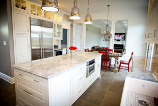 现代简约风格开放式厨房