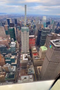 俯瞰繁华都市天际线