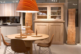 温馨木质风餐厅家居场景