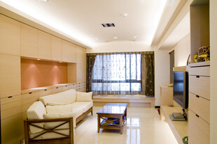 现代简约风温馨客厅空间