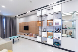 现代简约风客厅展示柜设计