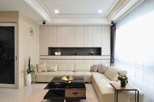 现代温馨客厅室内场景