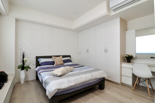 简约现代风格温馨卧室空间