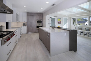 现代简约风格开放式厨房