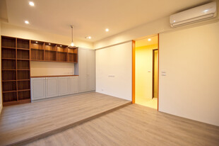 简约日式风格空旷室内空间