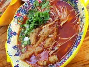 美味酸辣粉诱人好滋味