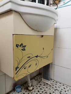 复古花纹洗手台