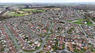 俯瞰城市住宅区景观