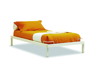 橙色床品简约金属床