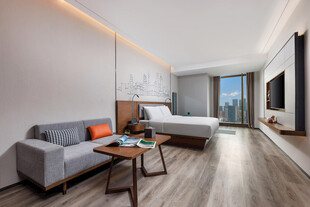 现代简约风格的舒适卧室