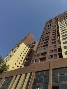 城市高楼建筑外观