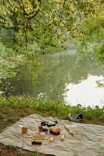 湖畔野餐时光