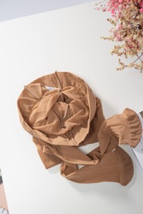 棕色时尚丝袜展示