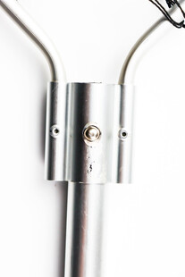 金属连接件细节特写