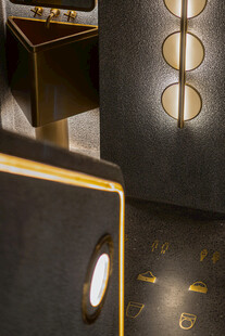 现代奢华金属装饰灯具细节