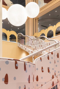 可爱风儿童游乐区场景