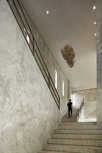 现代简约风格室内楼梯空间