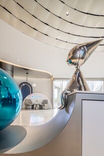 现代室内的艺术雕塑与装饰