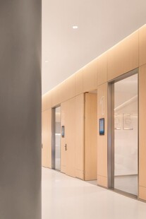 现代简约风格办公走廊