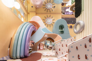 梦幻多彩儿童游乐空间