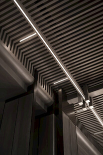 现代室内金属线条天花板