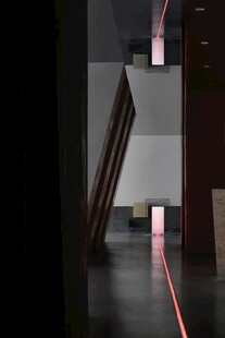 科技感室内空间光影场景