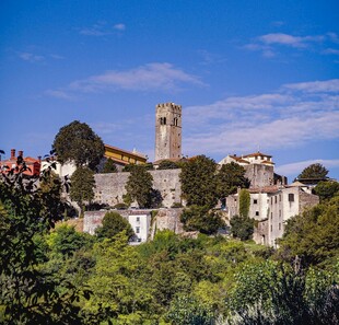 古老城镇的美丽风光