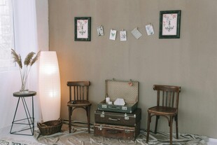 复古风客厅角落装饰摆件