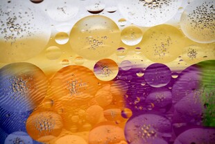 多彩梦幻泡泡微观世界