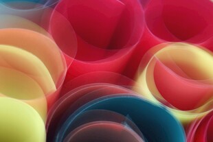 多彩螺旋纸艺造型