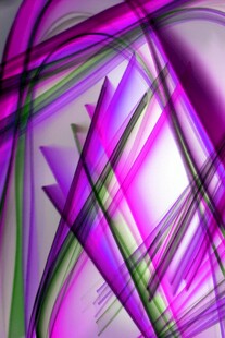 梦幻紫色线条抽象艺术图