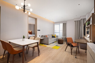 现代简约风客厅餐厅一体