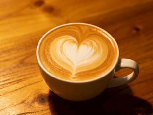 心形拉花咖啡