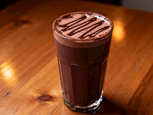 巧克力奶昔