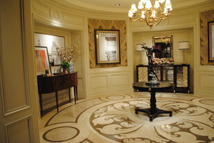 奢华典雅的室内玄关设计