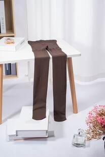 棕色丝袜平铺展示