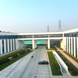 现代化高架桥交通景观