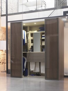 现代风格双开门室内场景