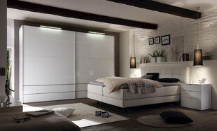 现代简约风格卧室衣柜展示