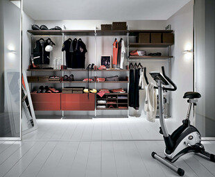 现代风格健身房兼衣帽间