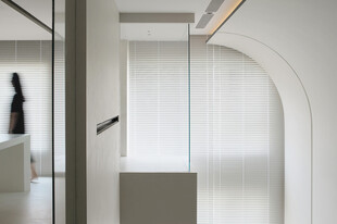 现代简约风格室内拱形门