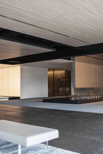 现代简约风室内空旷空间