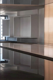 现代简约风格室内空旷空间