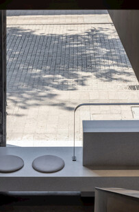 窗边景致简约家居风光